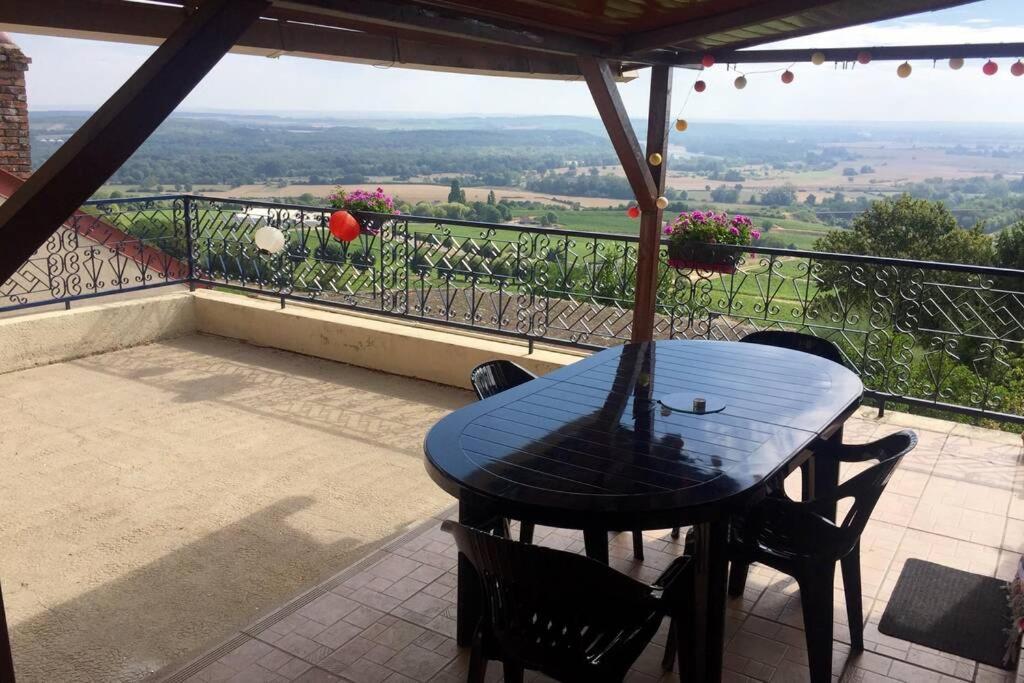 Vue Panoramique Sur Le Vignoble Διαμέρισμα Sancerre Εξωτερικό φωτογραφία
